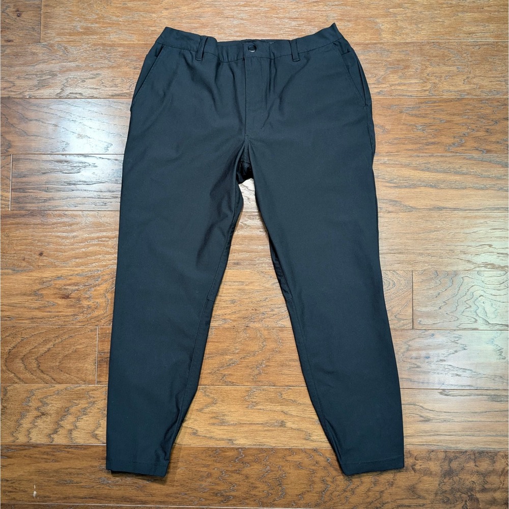 Cuts AO Jogger Mens Large Black 33/35x28 Technical‎ Stretch Tapered Pants 1306